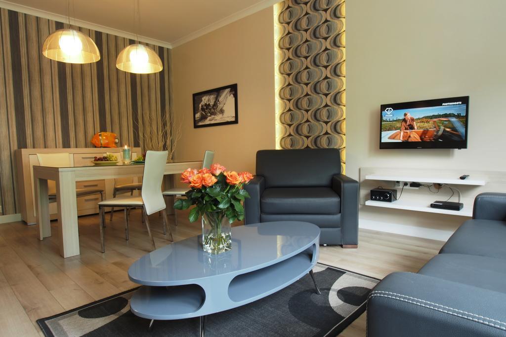 Grand-Tourist Center Point Apartments Gdansk Luaran gambar